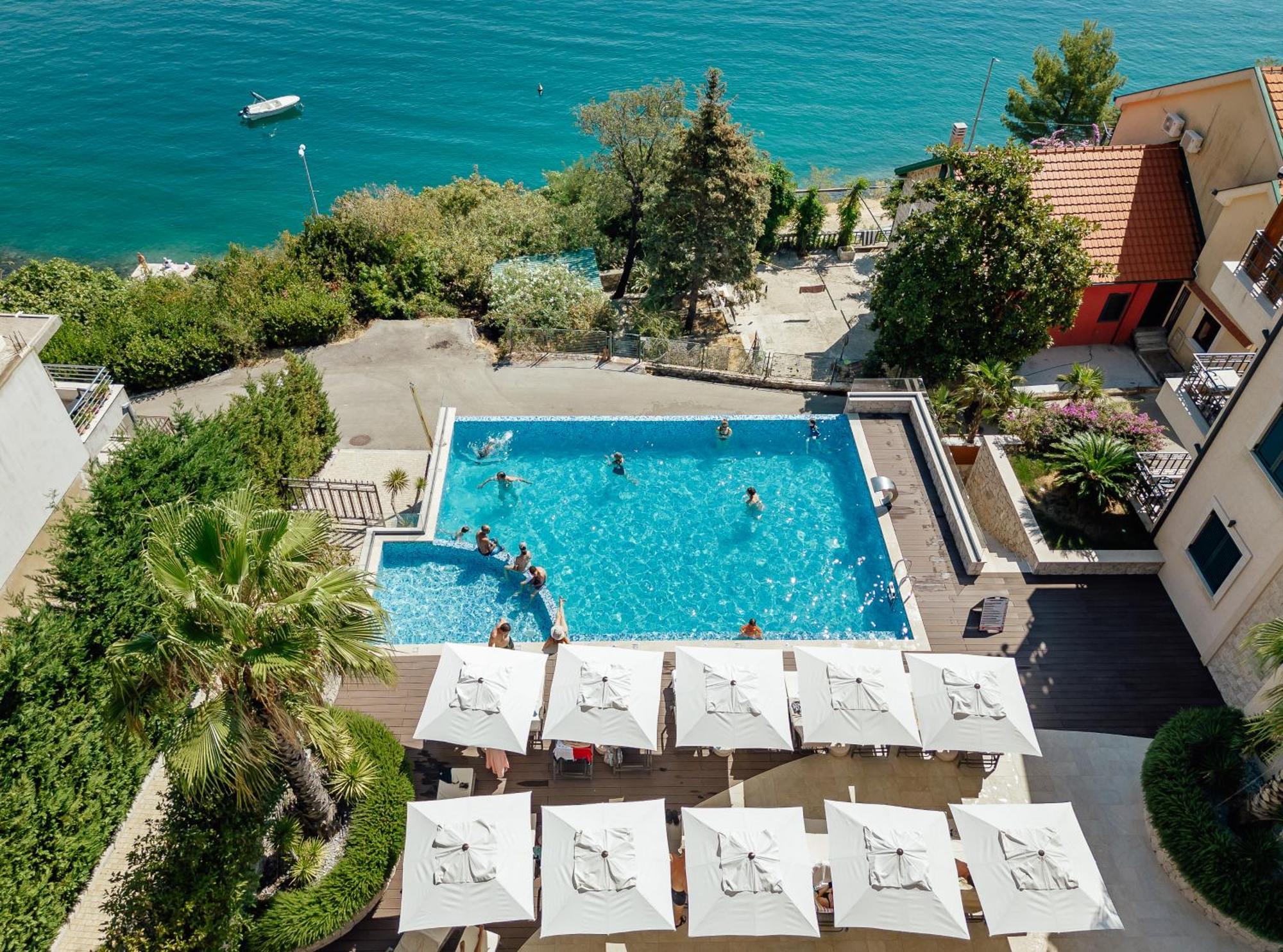 Bellezza Resort & Spa Котор Екстер'єр фото