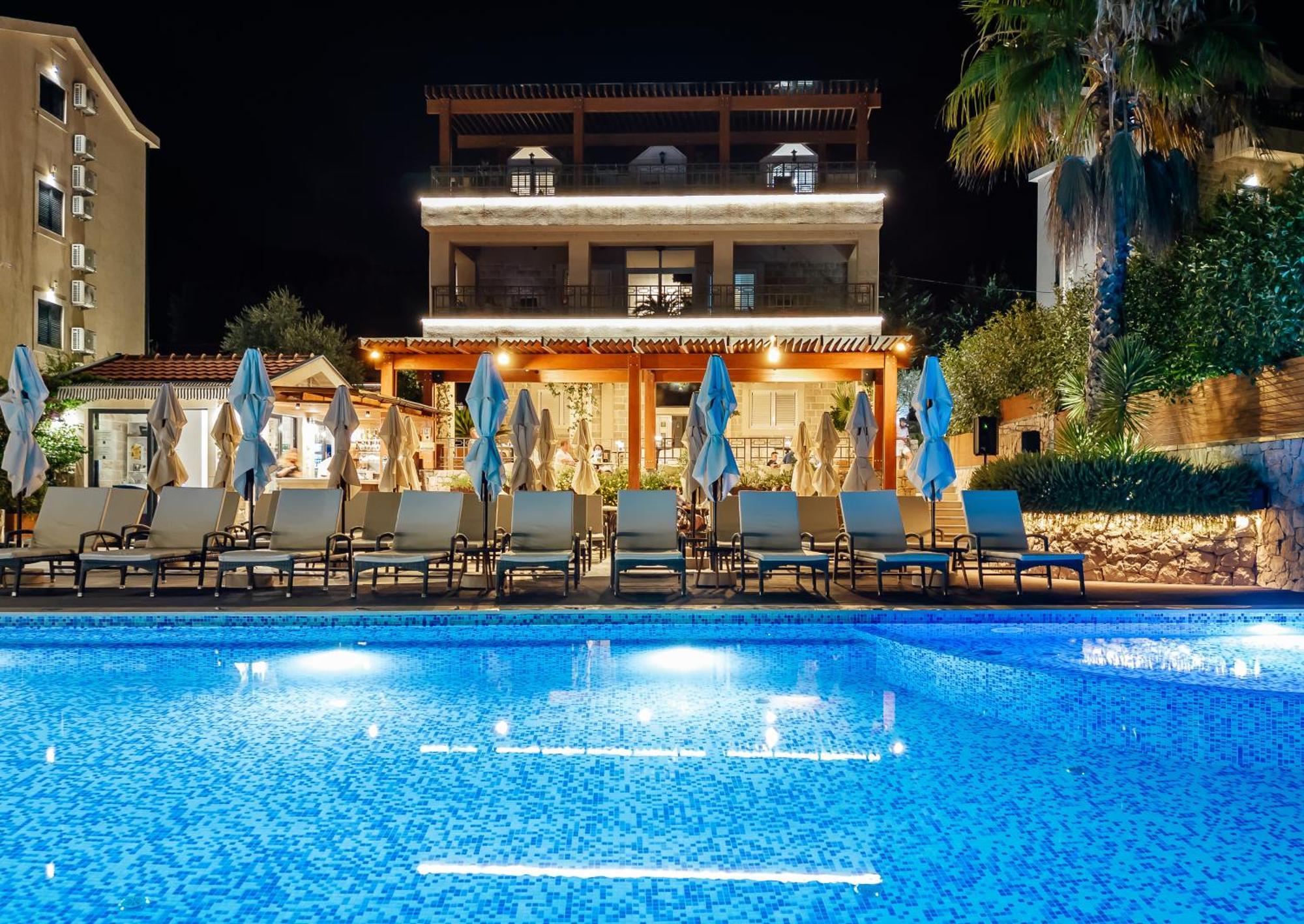 Bellezza Resort & Spa Котор Екстер'єр фото