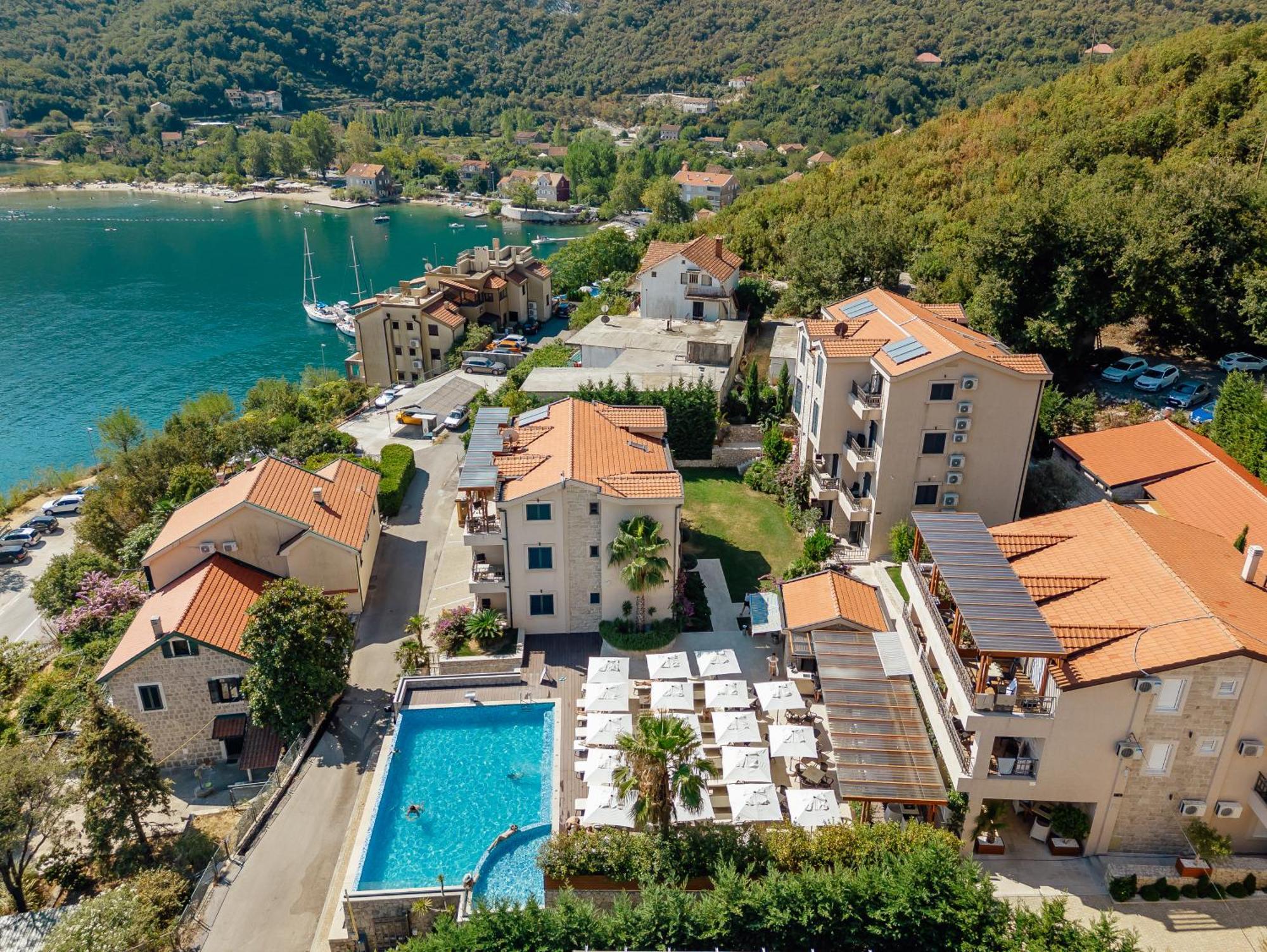 Bellezza Resort & Spa Котор Екстер'єр фото